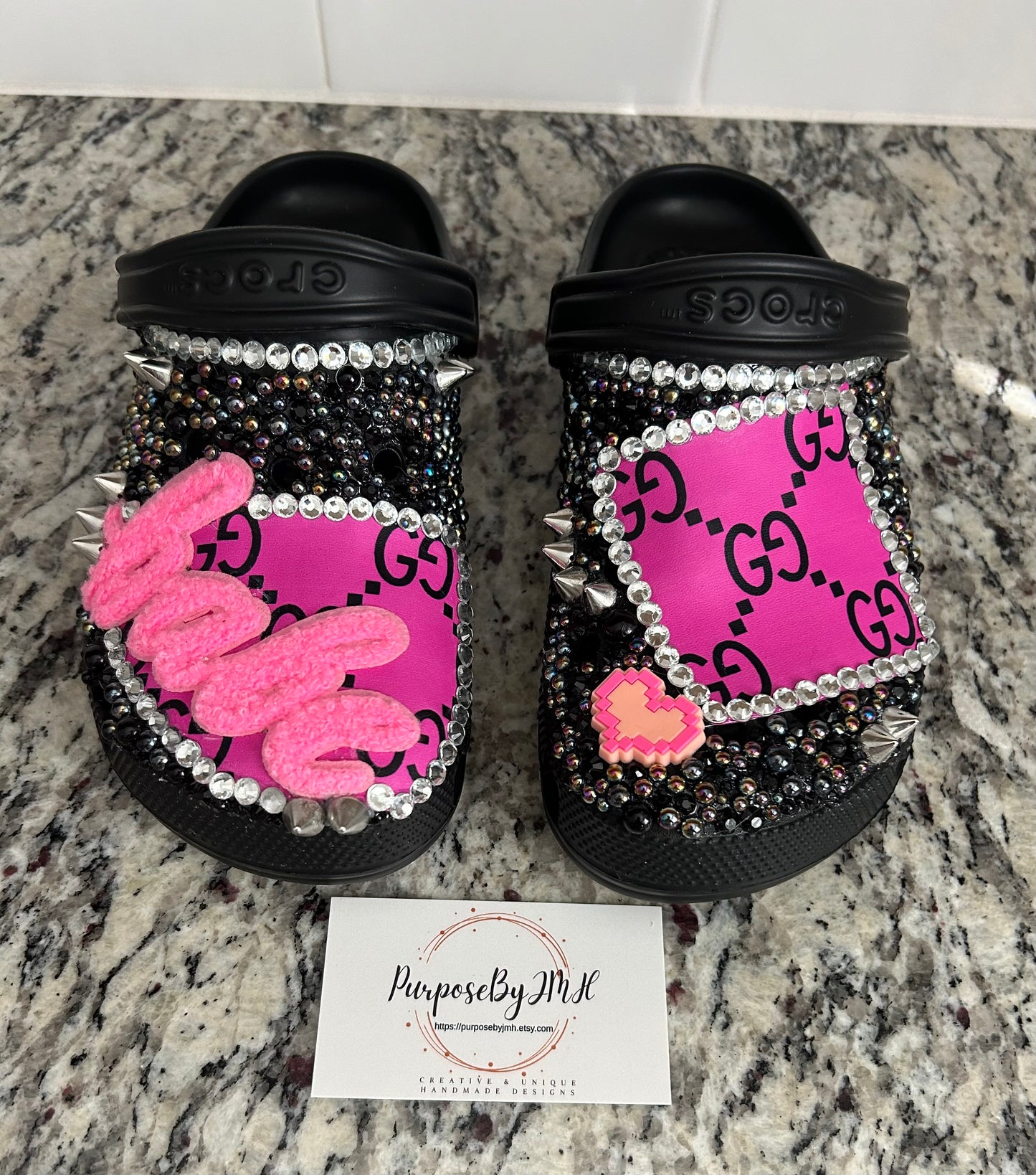 Ladies Edgy Pink & Black Crocs - Size 8